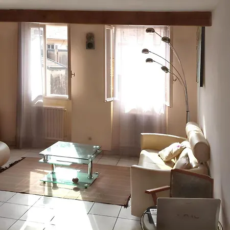 Apartment Appartement Charmant A Nice / 50 M² / Vue Sur La Ville *