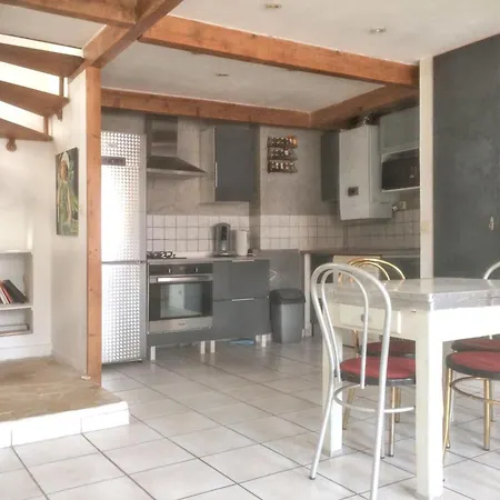 Appartement Charmant A Nice / 50 M² / Vue Sur La Ville * Nice
